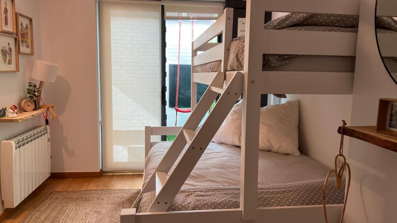 Atico De Diseno Con Terraza En El Centro De Olot Apartment ภายนอก รูปภาพ